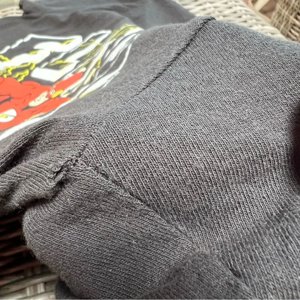 The Flash Black Graphic Tee - Picture 9 of 9